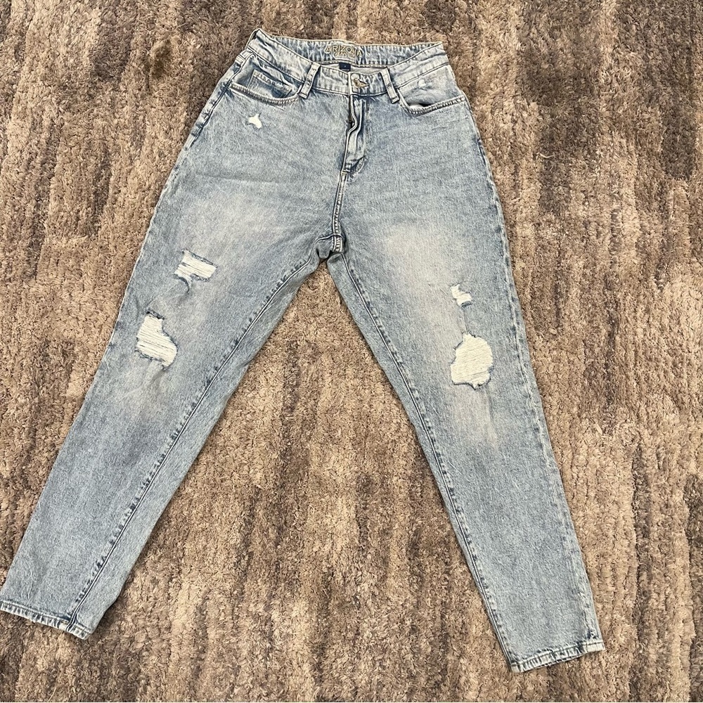 Arizona jeans company juniors in great condition size 7